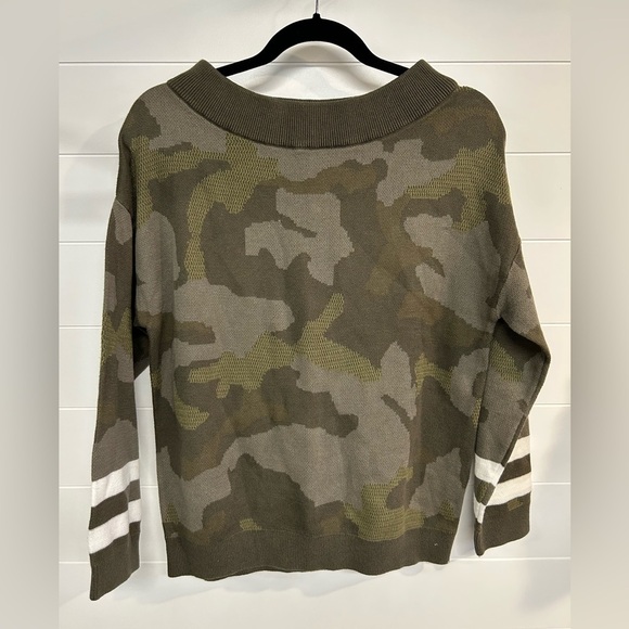 Camo Sweater with Stripes - Picture 1 of 2